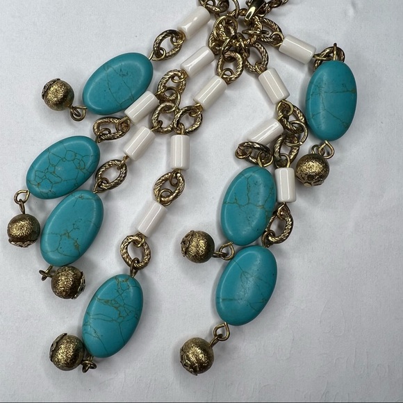 Lilly Pulitzer Faux Turquoise Gold Tone Chain Pendant Necklace - Picture 5 of 8